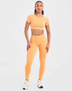 Adapt Seamless Crop Top