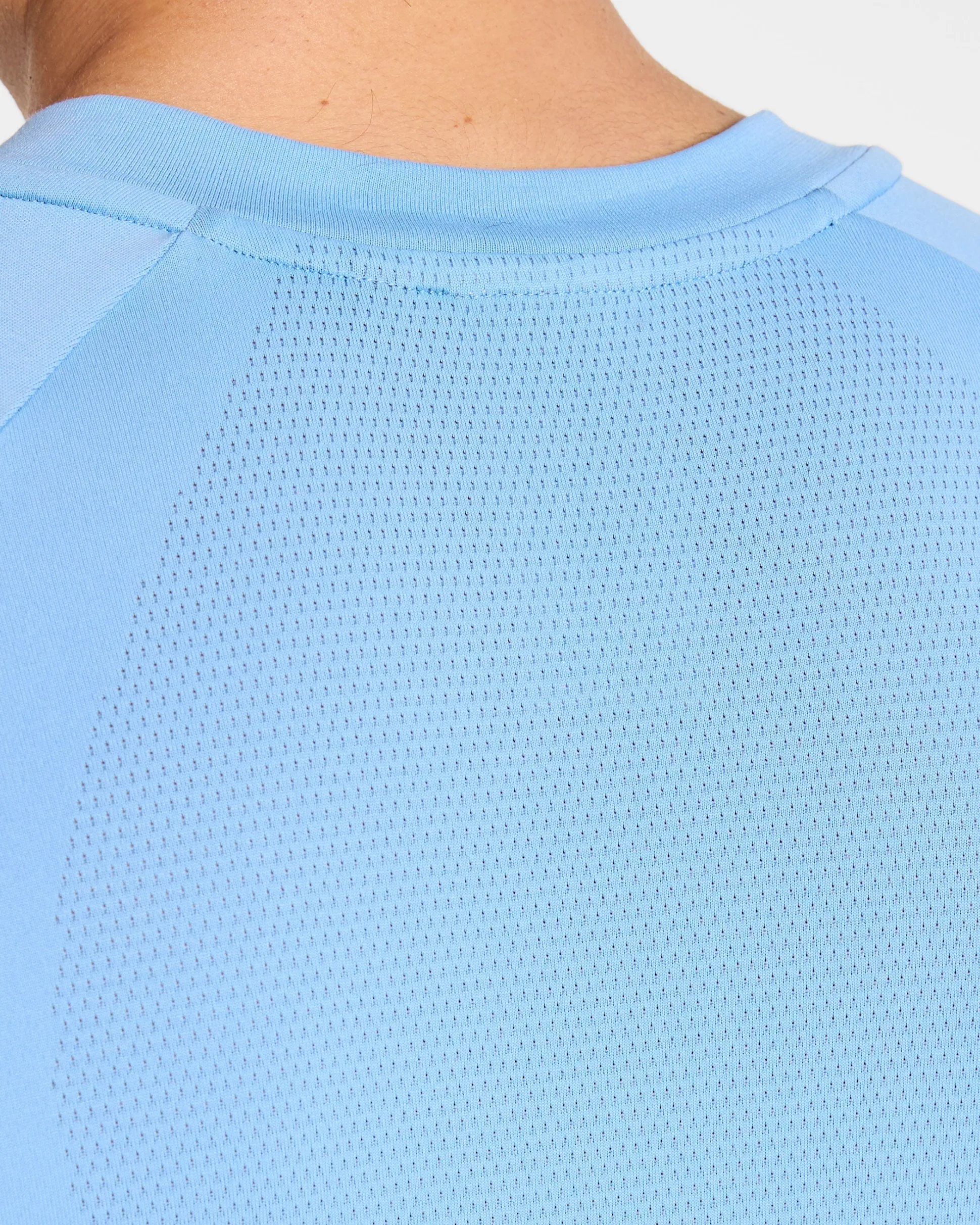 Attain Seamless Long Sleeve T Shirt