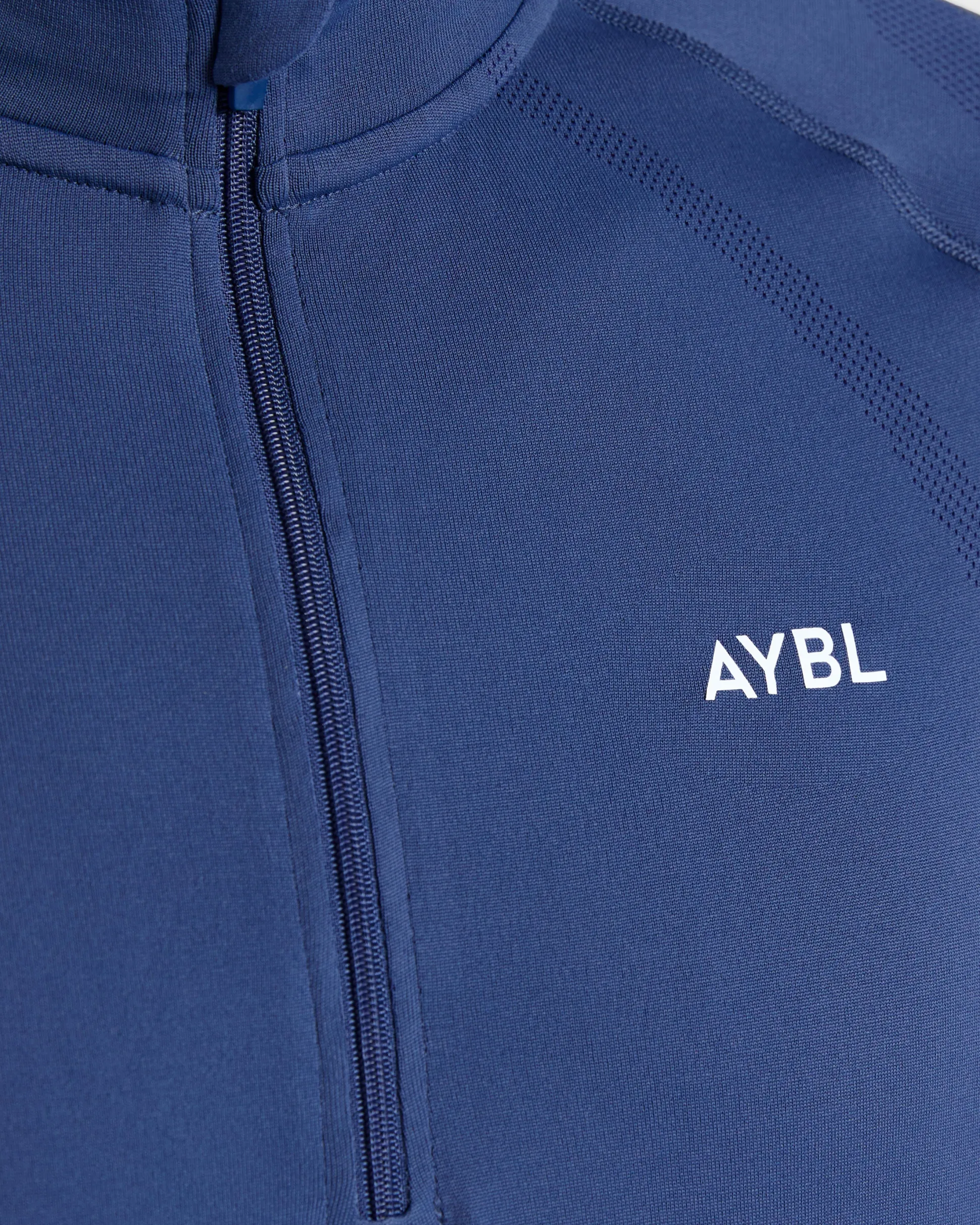 Attain Seamless 1/2 Zip Pullover