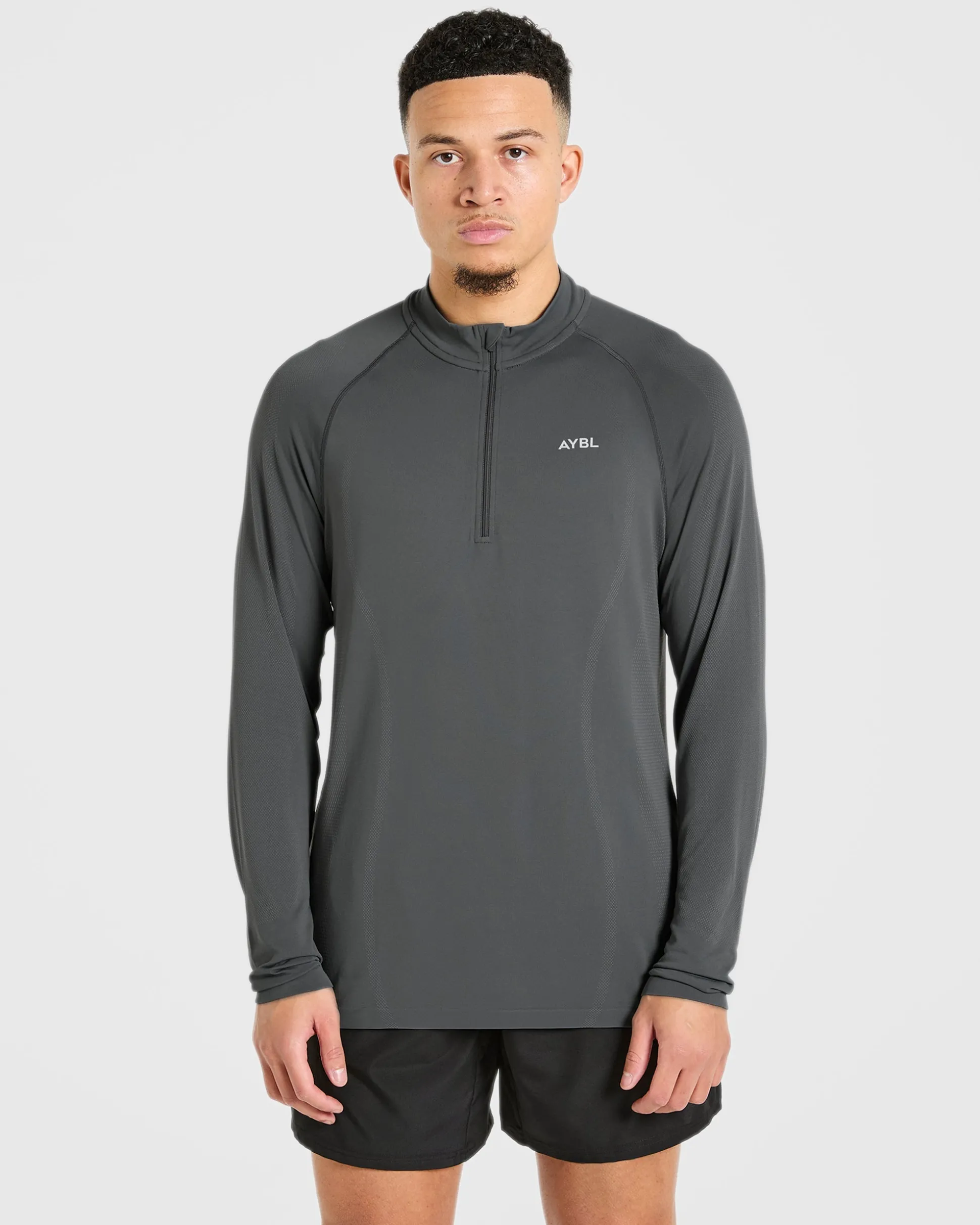 Attain Seamless 1/2 Zip Pullover