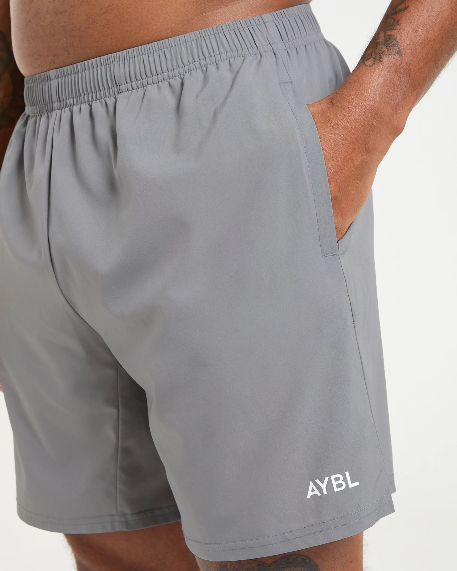 Core 7" Shorts
