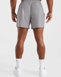 Core 5" Shorts