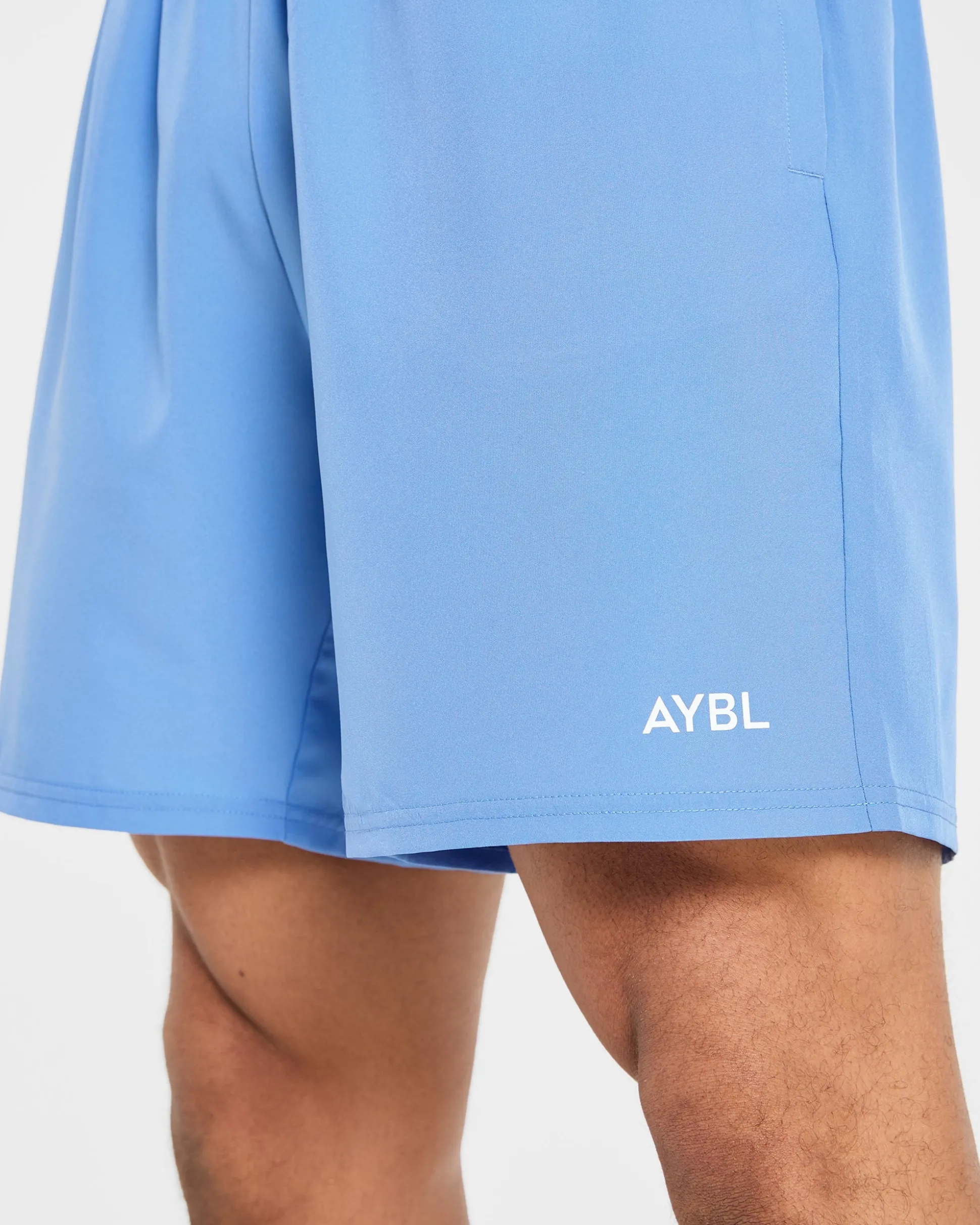 Core 7" Shorts