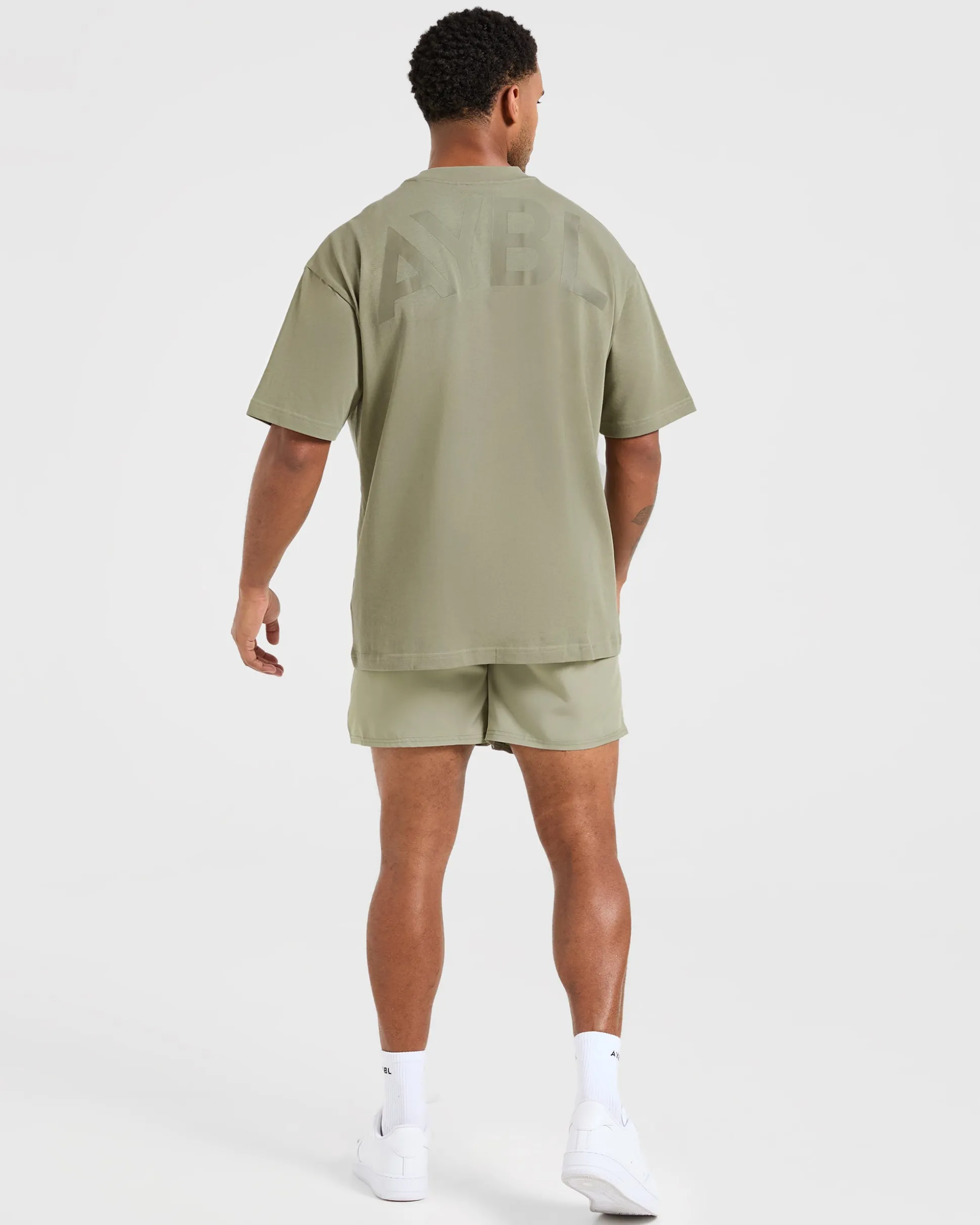 Core 5" Shorts