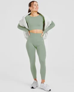 Empower Seamless Long Sleeve Crop Top