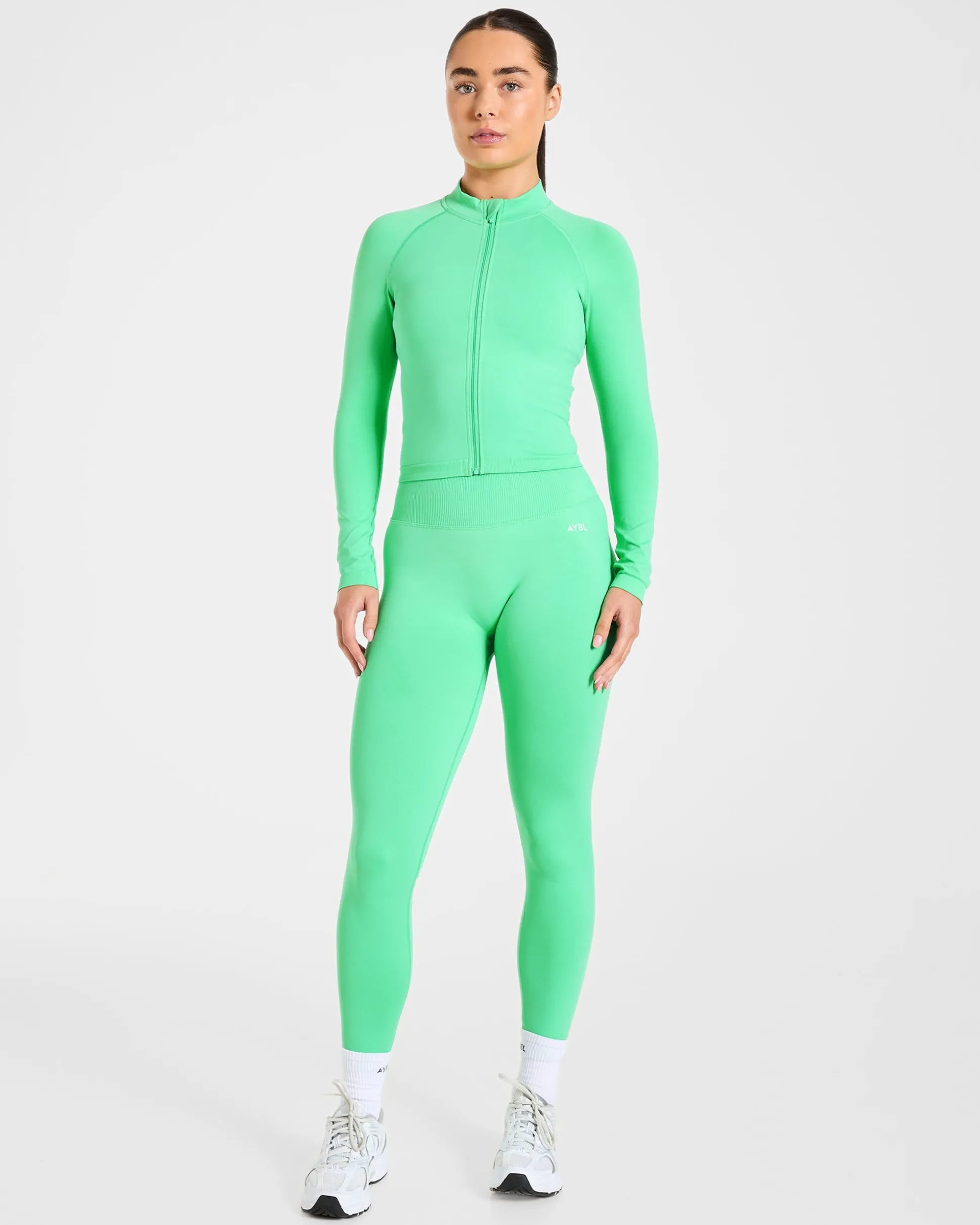 Enhance Seamless Jacket