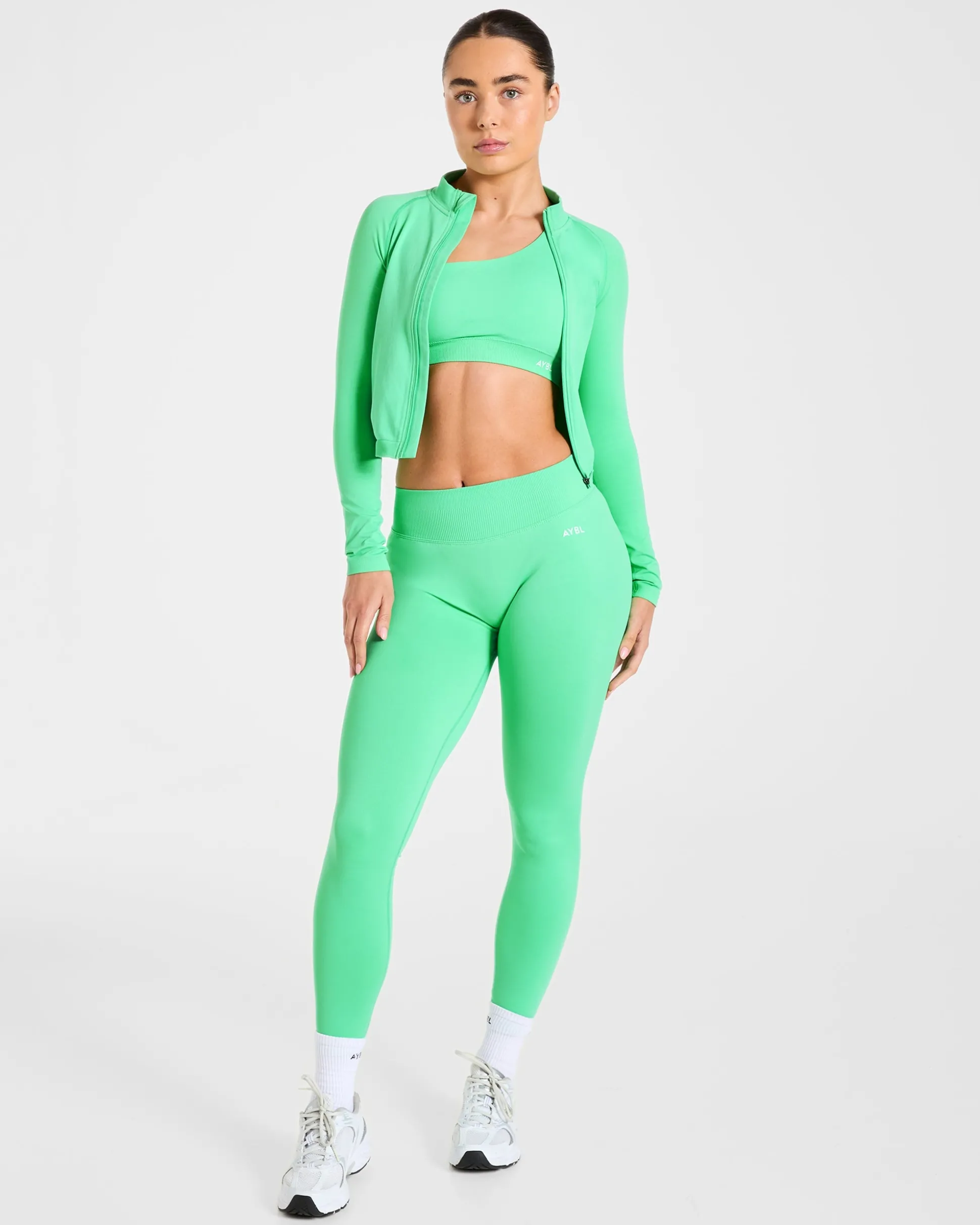 Enhance Seamless Jacket