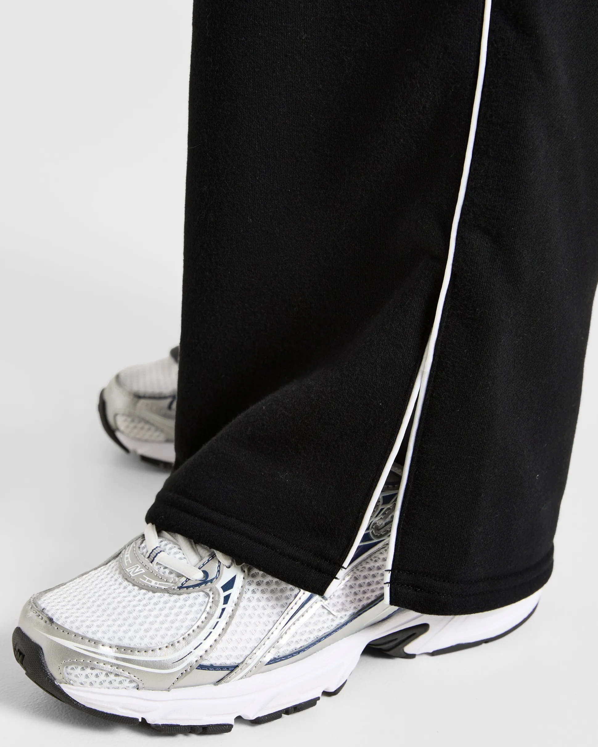 Form Straight Leg Joggers
